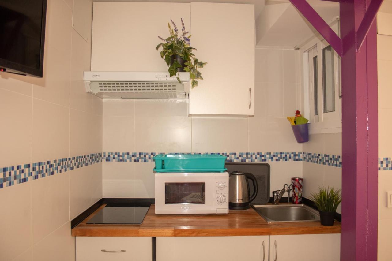 Malaguena Salerosa "Apartamento - Estudio Con Terraza" En Casa Tipica De 1 A 4 Dormitorios Малага Экстерьер фото